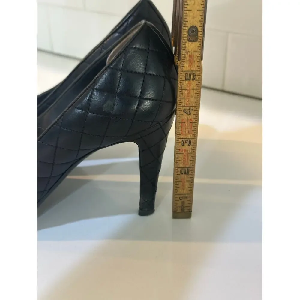 Chanel Women's Black Quilted Lambskin Leather Cap Toe Pump Heels Size 38 - Picture 6 of 14